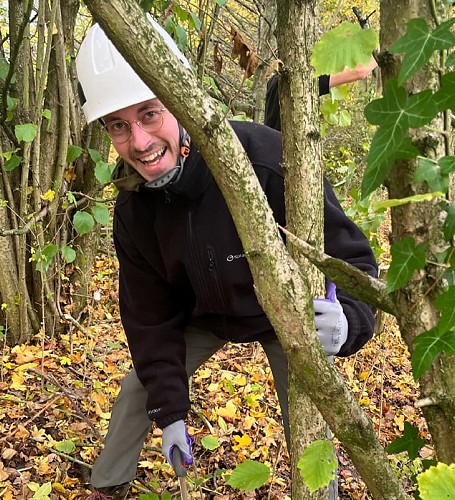 Allies joins Greening Wymondham for a volunteering day in Ketts Park